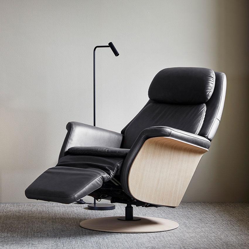 Stressless® Sam Wood – Hendrixson's Furniture